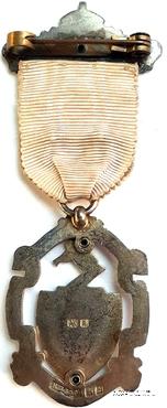 Знак RMIG 1925. STEWARD ROYAL MASONIC INSTITUTION FOR GIRLS – Королевский Масонский институт для девочек.