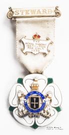 Знак RMIG 1932. STEWARD ROYAL MASONIC INSTITUTION FOR GIRLS – Королевский Масонский институт для девочек.