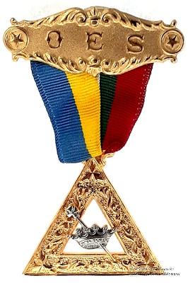 Офицерский знак Ордена Восточной звезды – The Order of the Eastern Star.